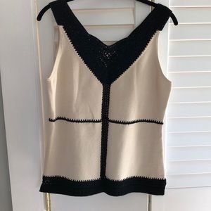 ELEGANT BLACK AND CREAM TOP W/CROCHET DETAIL